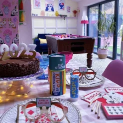 White & Gold Number Candle - 2 -Perfect Party Store 02 ed53729f 06d2 48bf a8e2 c2a2e10d356c