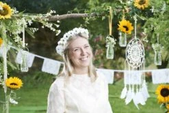 White Floral Paper Garland - 4m -Perfect Party Store BOHO BRIDE 3 67b2e6e2 4c81 4bc2 945f bde95fd43f01