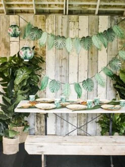 Fiesta Palm Leaf Garland - 2.6m -Perfect Party Store FIESTA 1 3271d66e 91c0 4f46 a462 d3ebc1a3e7c9