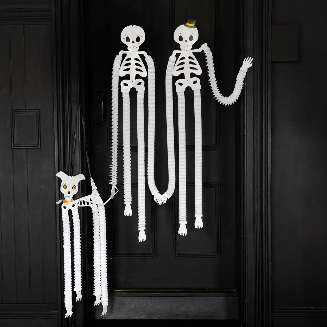 Halloween Skeleton Cat & Dog Paper Hanging Decorations - 2 Pack 6 Halloween Skeleton Cat & Dog Paper Hanging Decorations - 2 Pack - Image 6